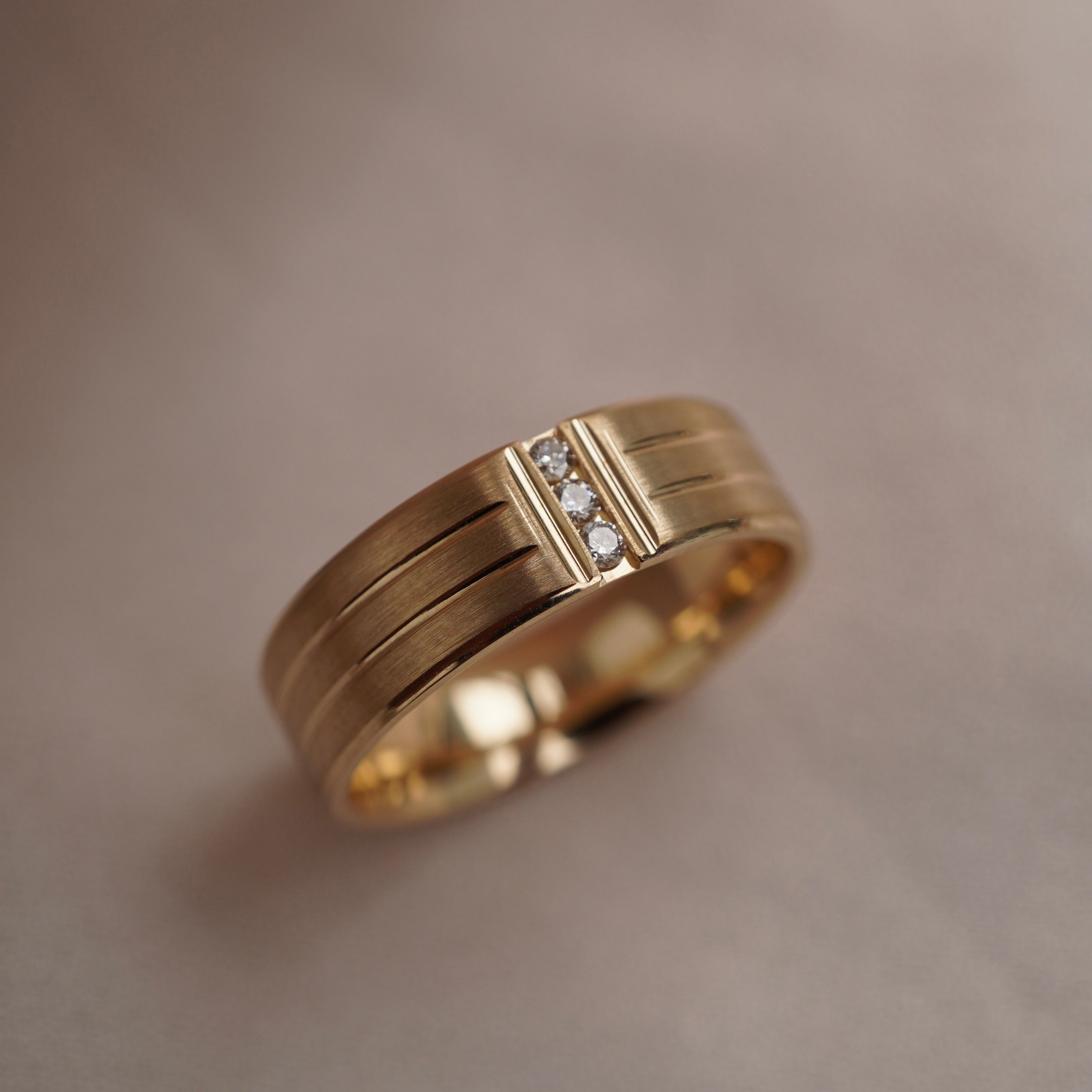 Grooved Diamond Band