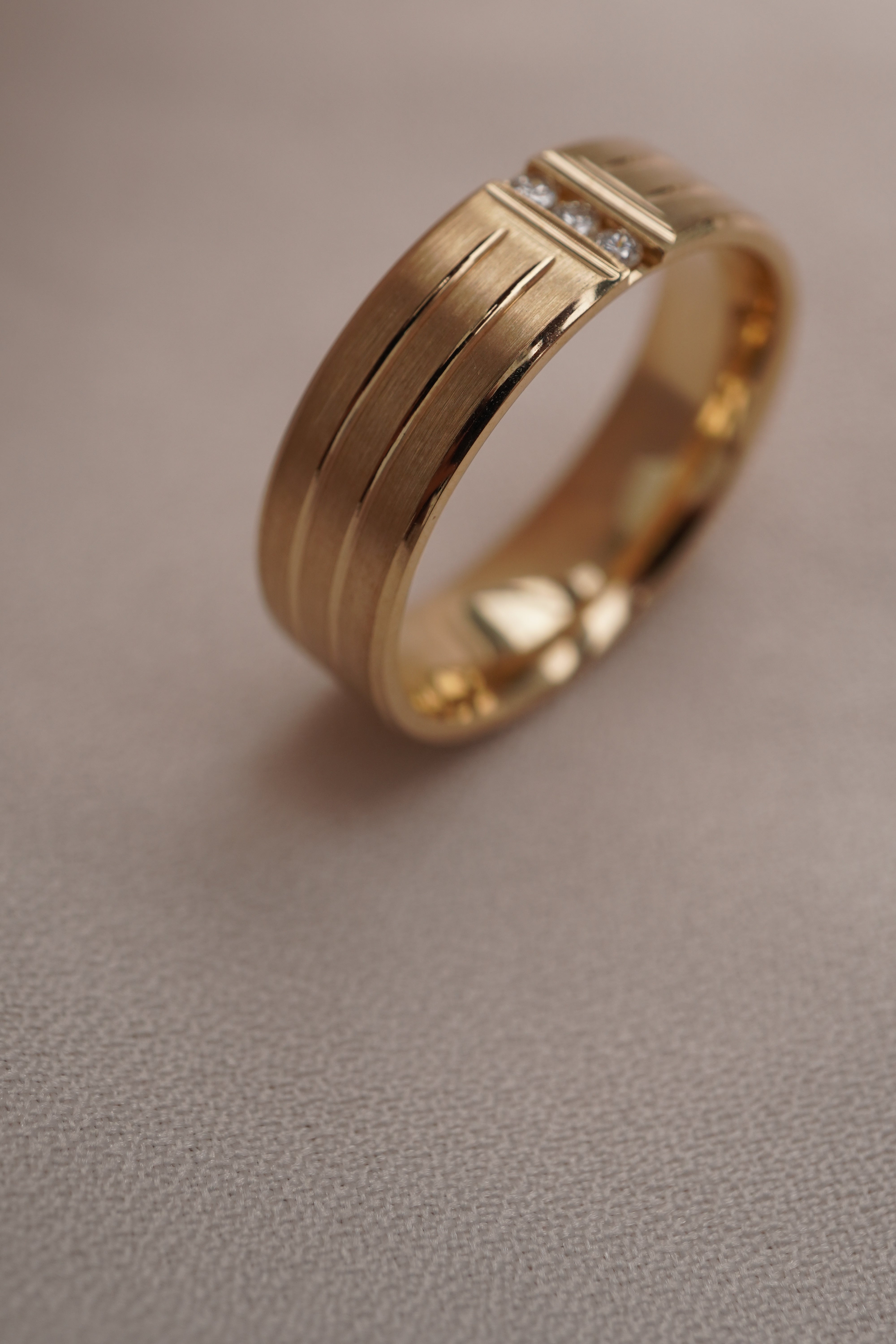 Grooved Diamond Band