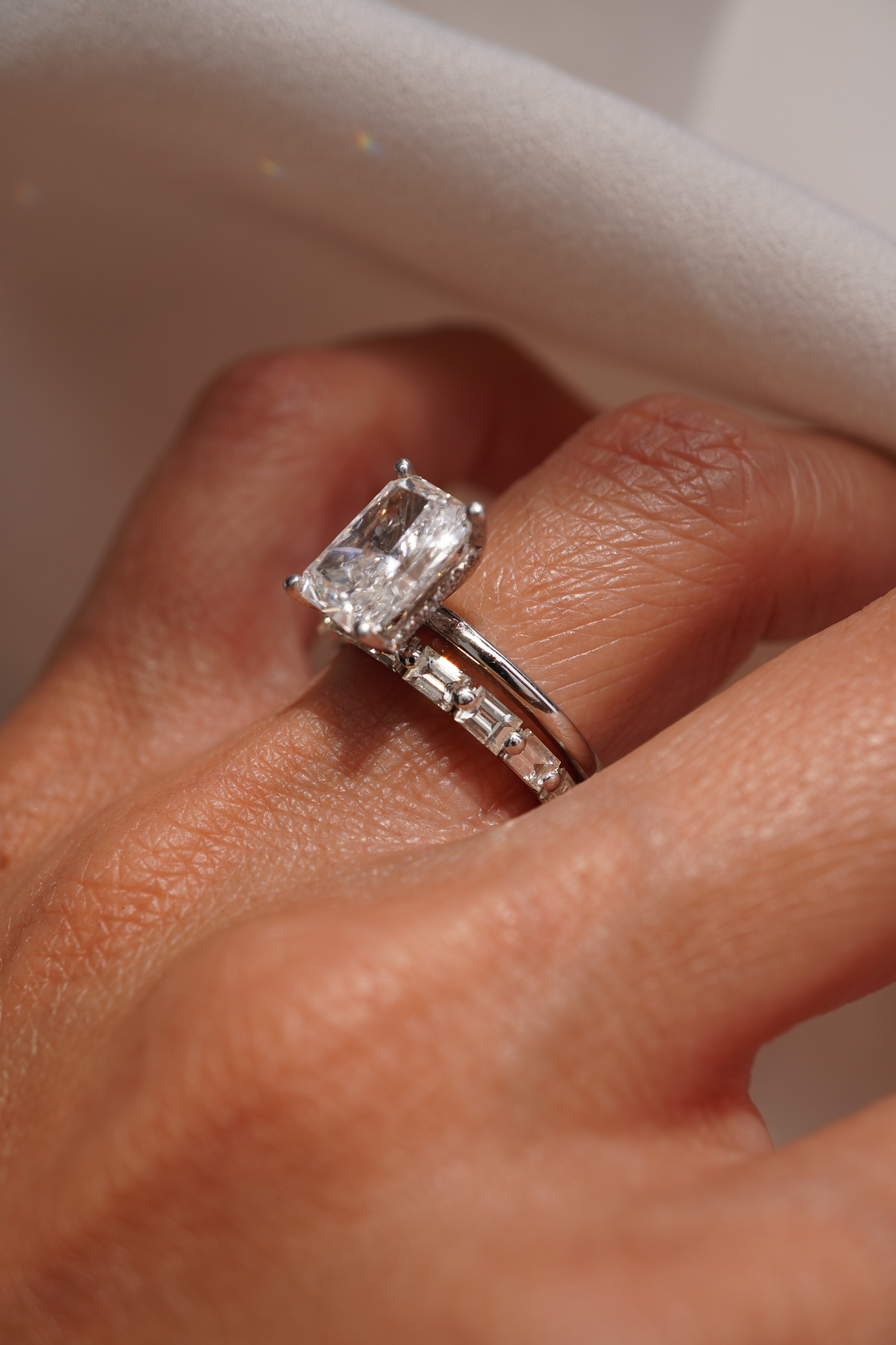 Floating Baguette Diamond Band