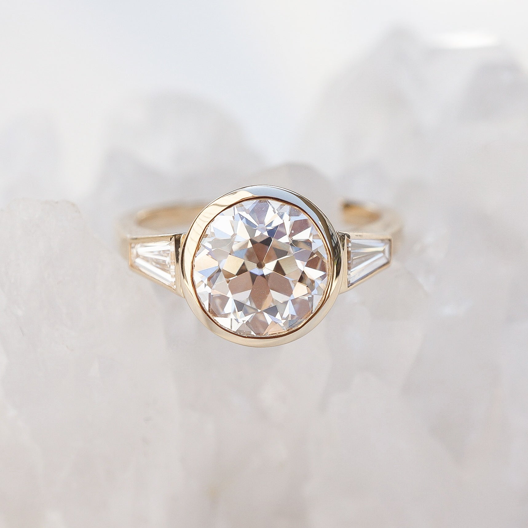 Old European Three Stone