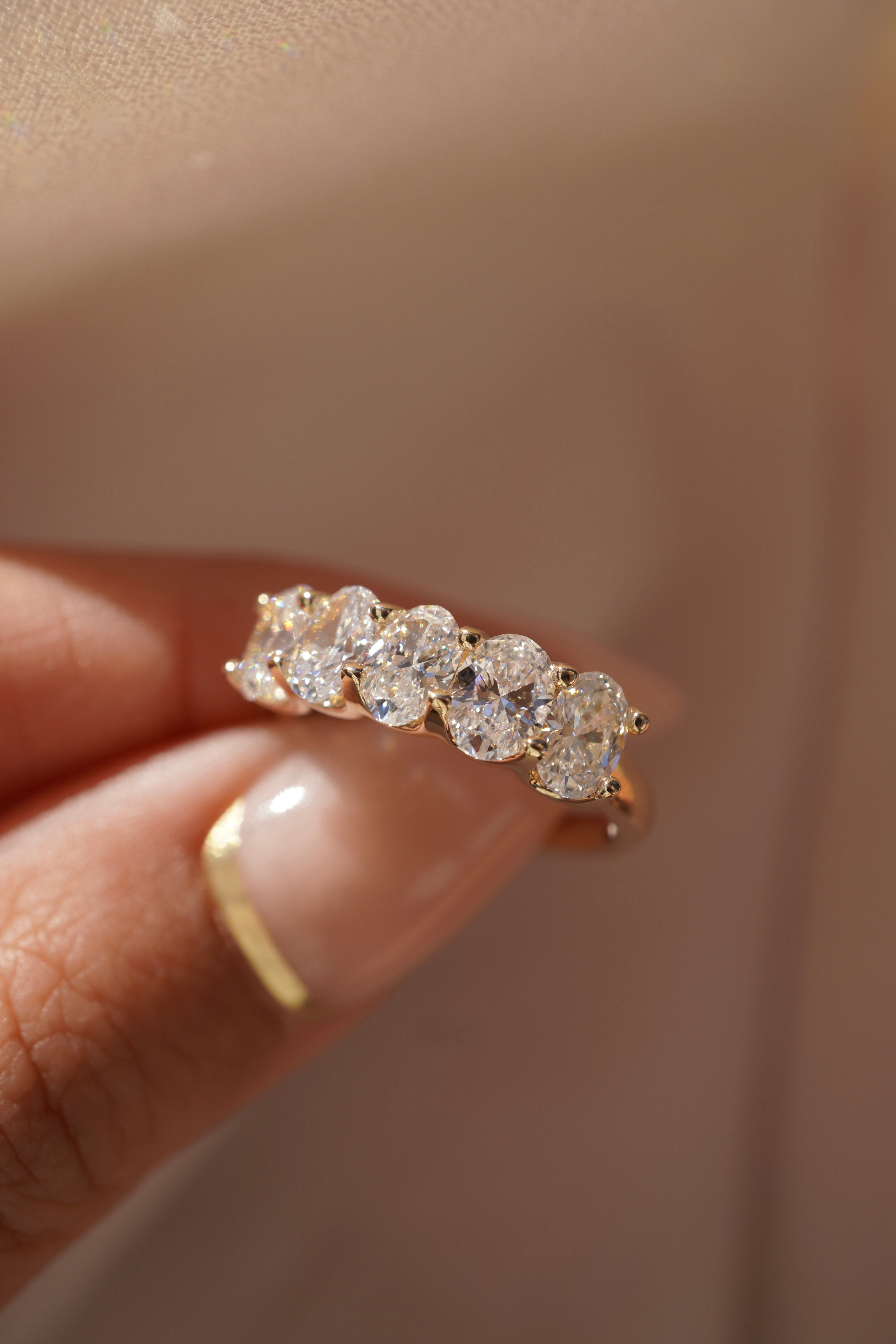 5 Oval Diamond Band