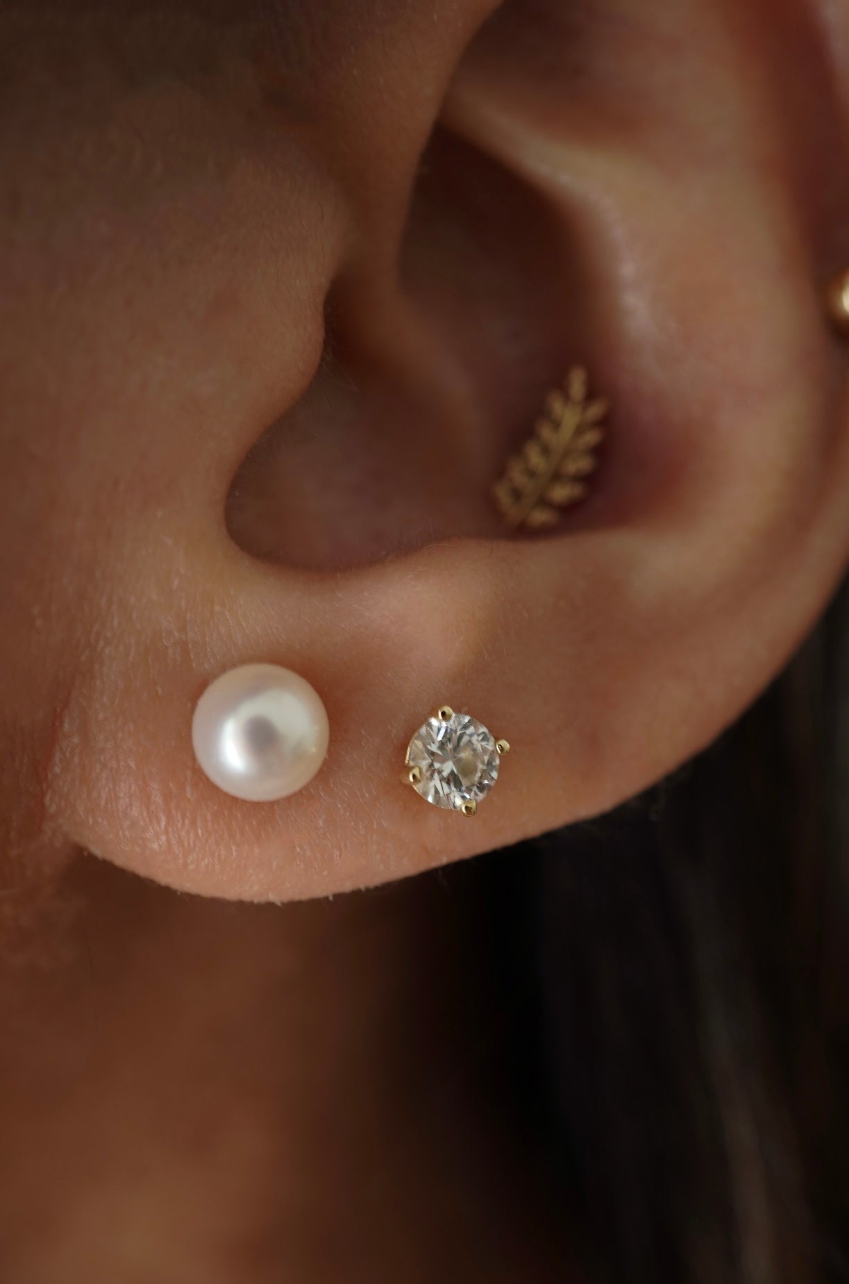 Pearl Studs