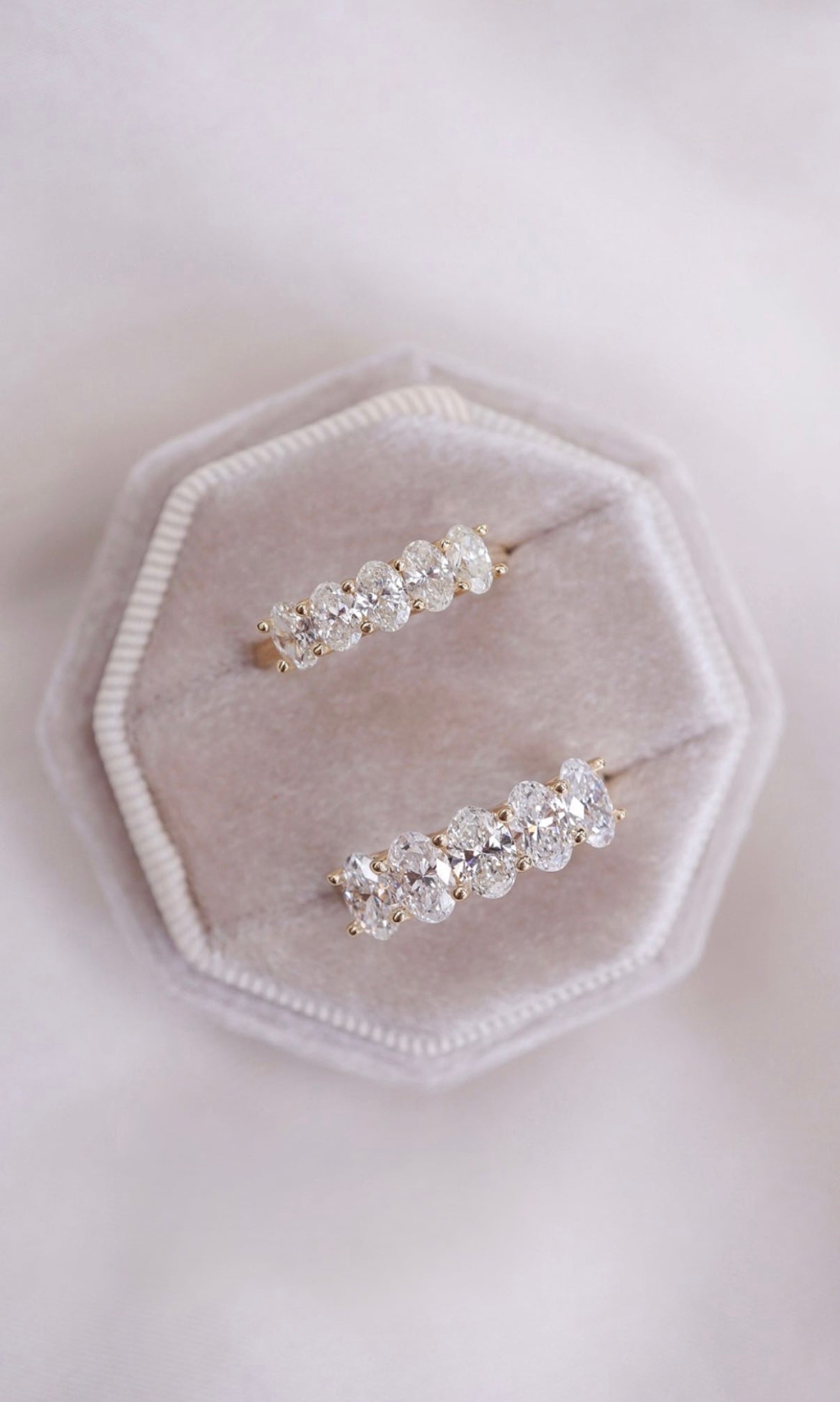 1.00ct Natural 5 Oval Diamond Band