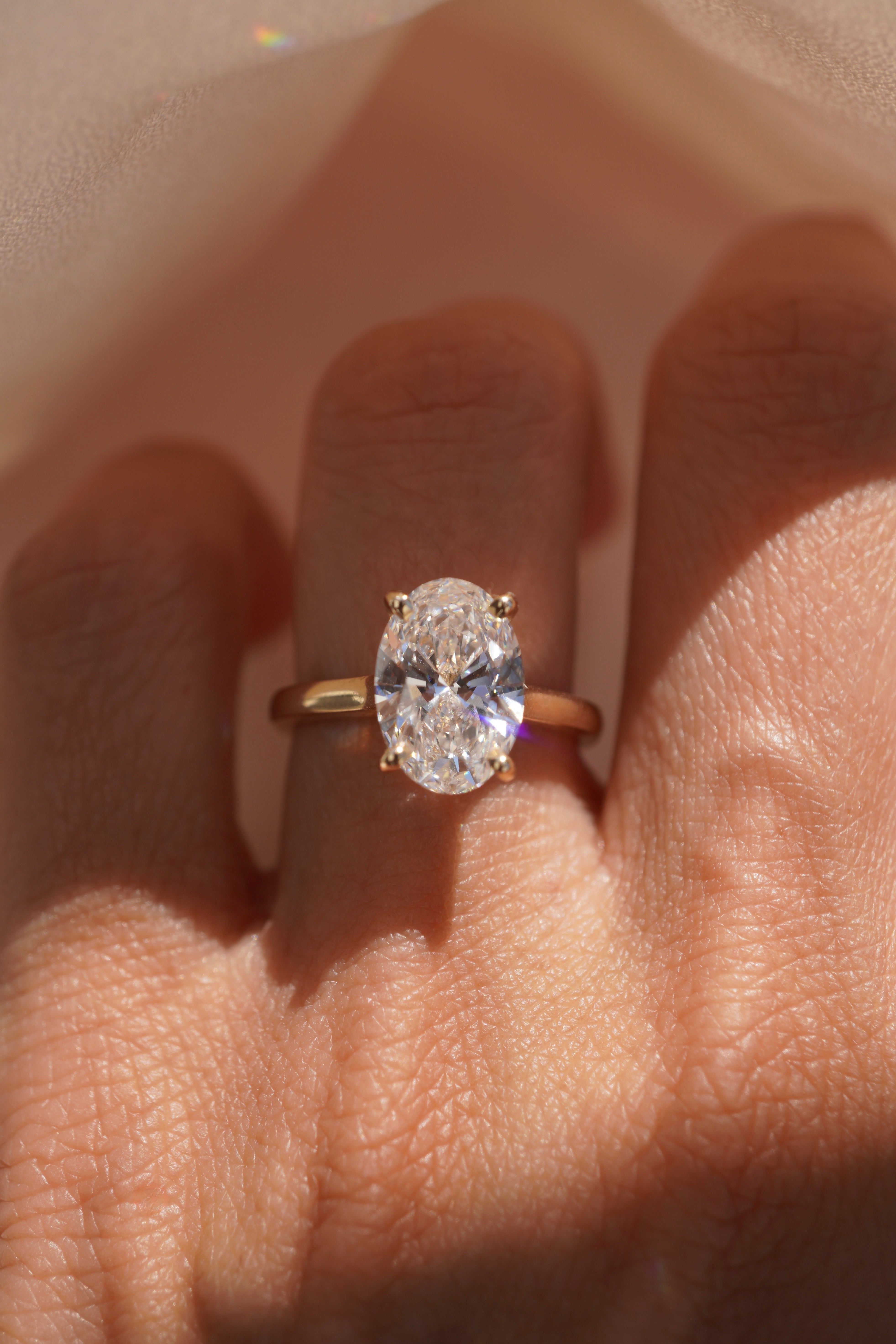 Oval Cathedral Solitaire