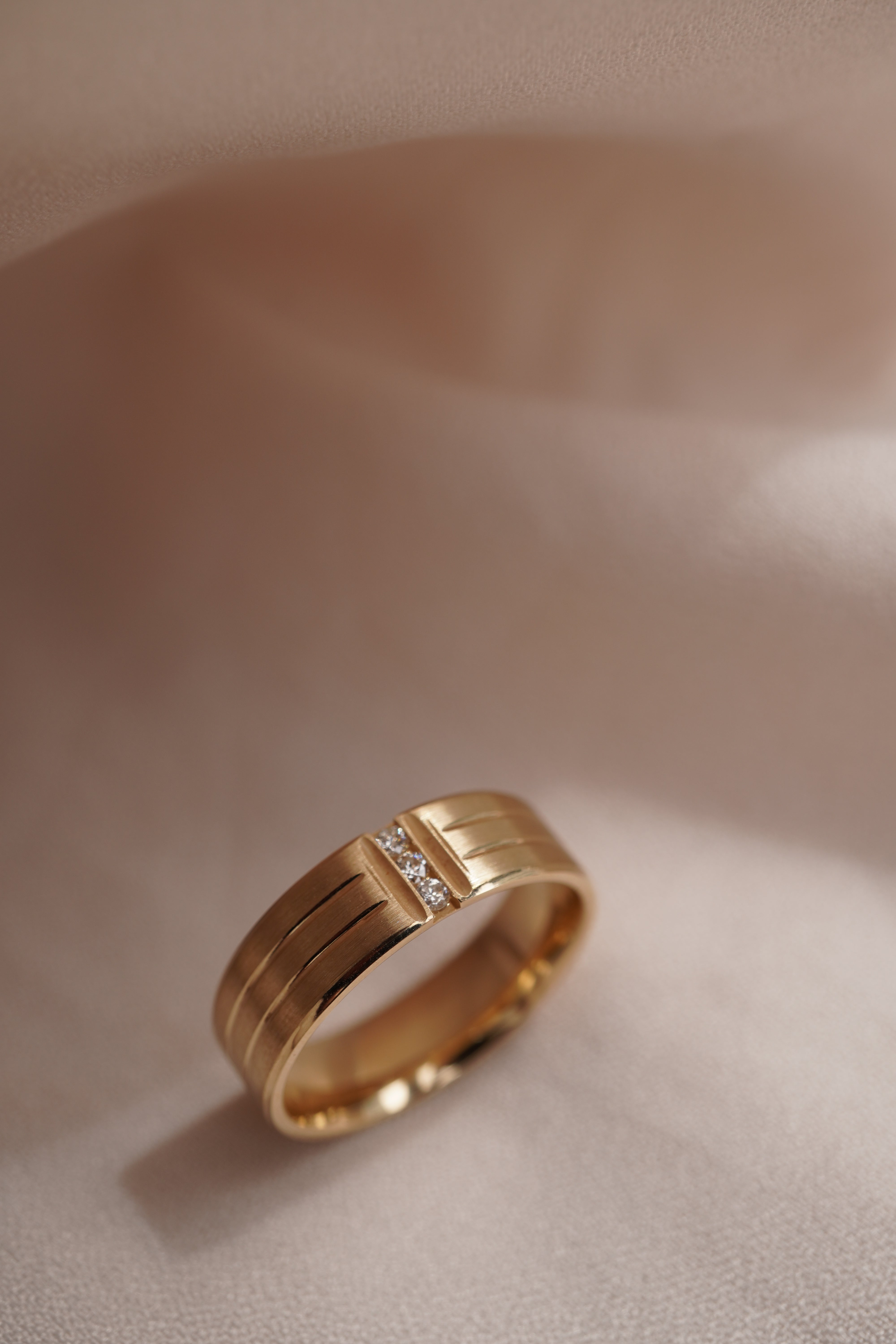 Grooved Diamond Band