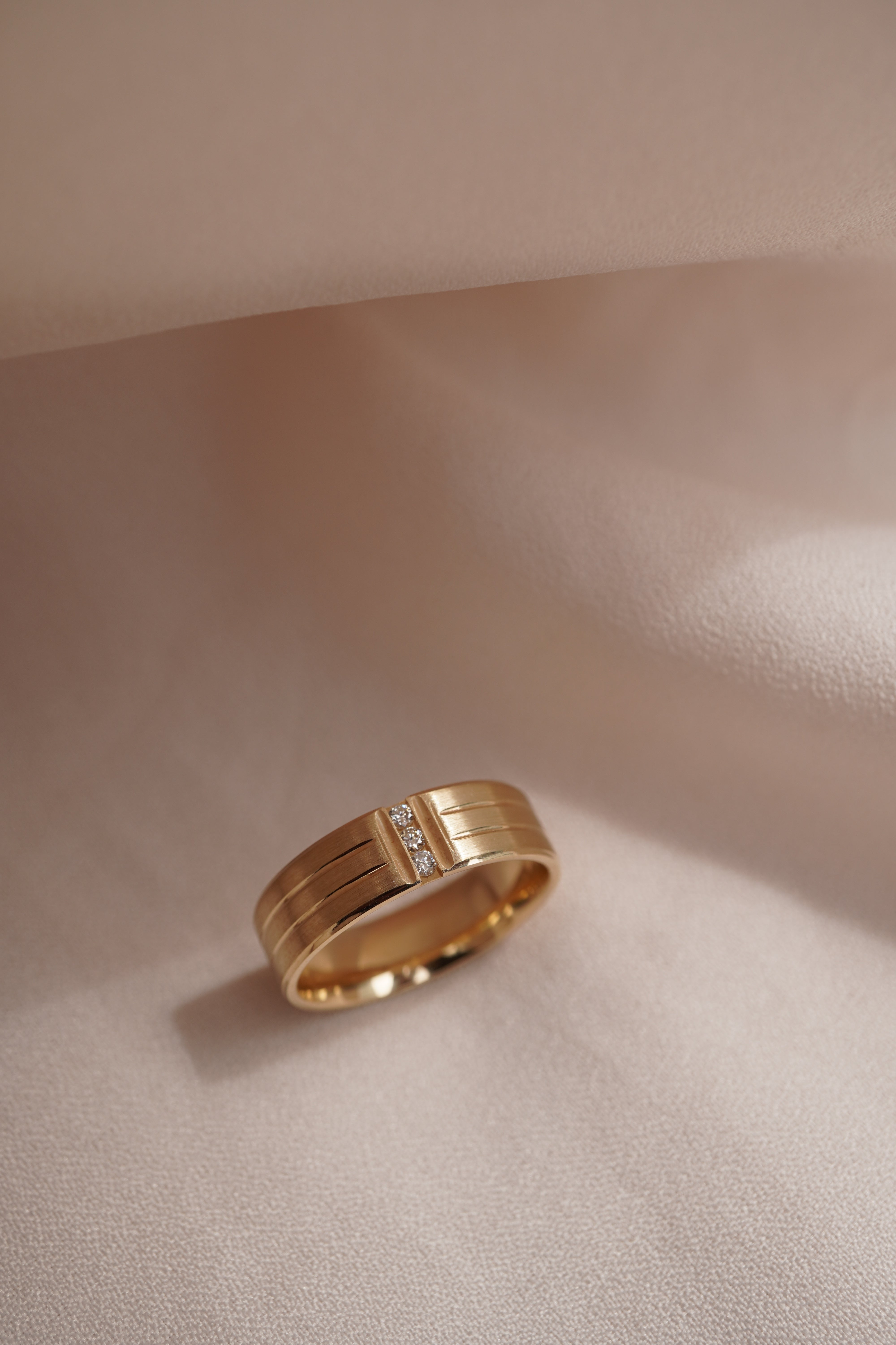 Grooved Diamond Band
