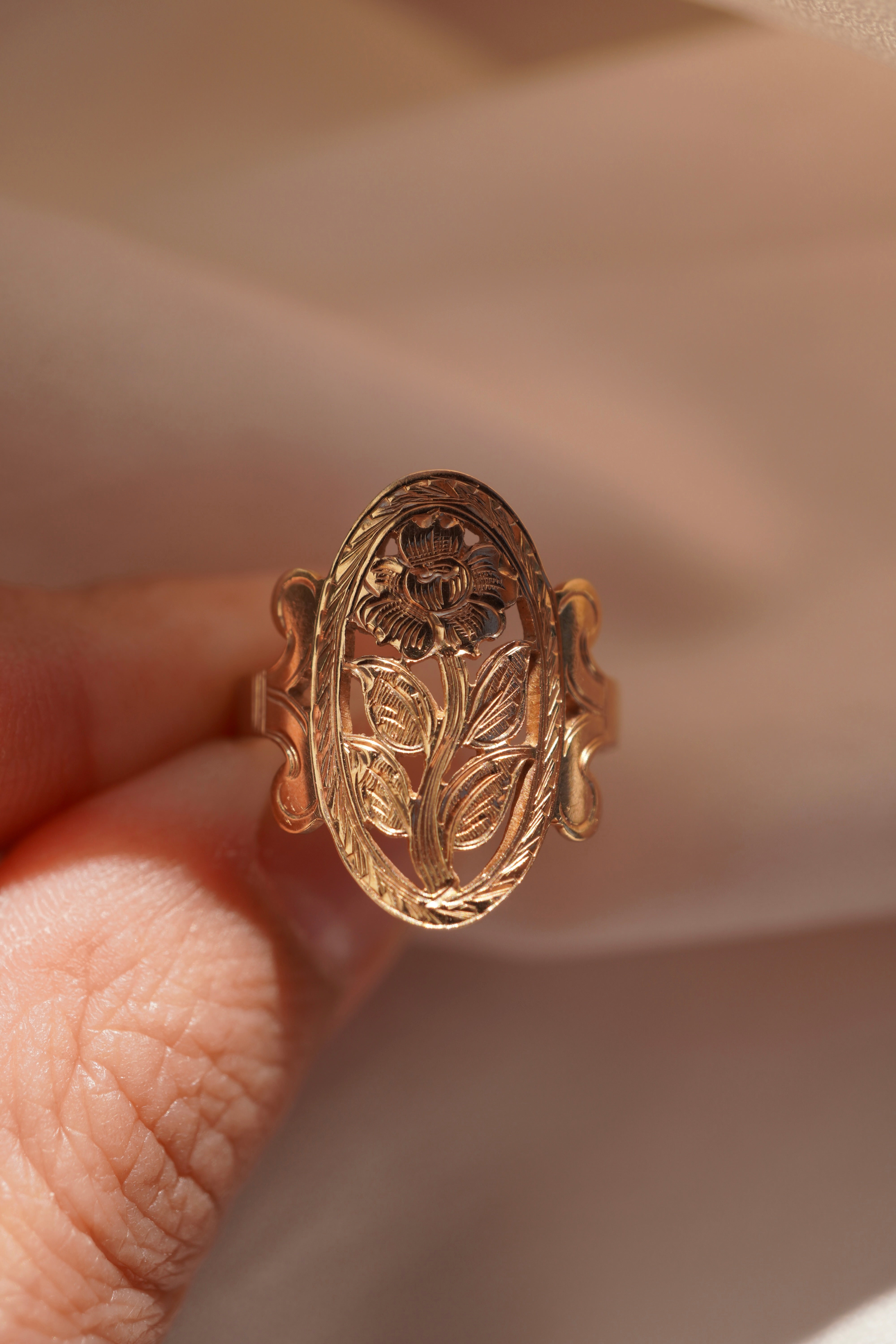 Rose Vintage Ring