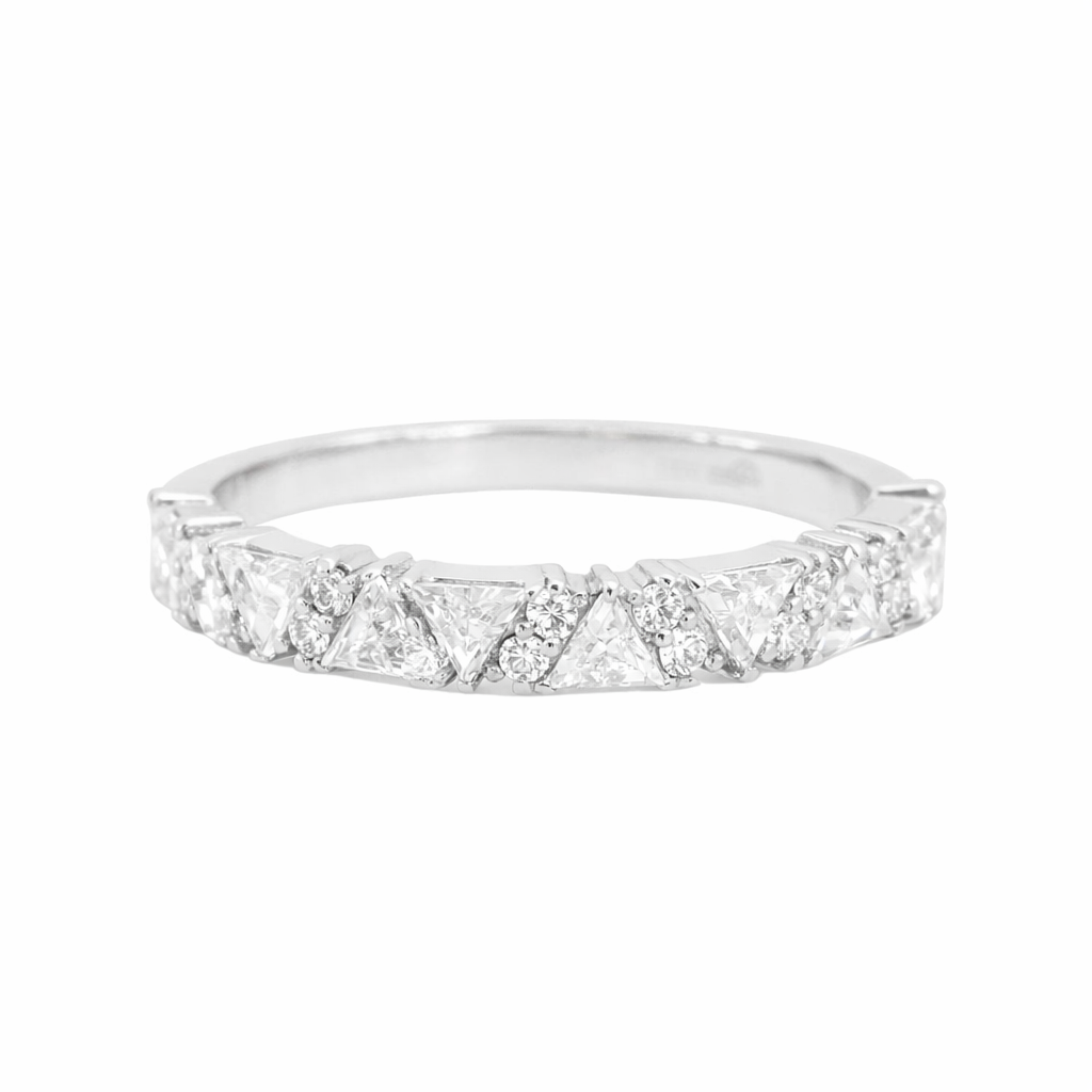 Lab Grown Trillion and Round Diamond Band