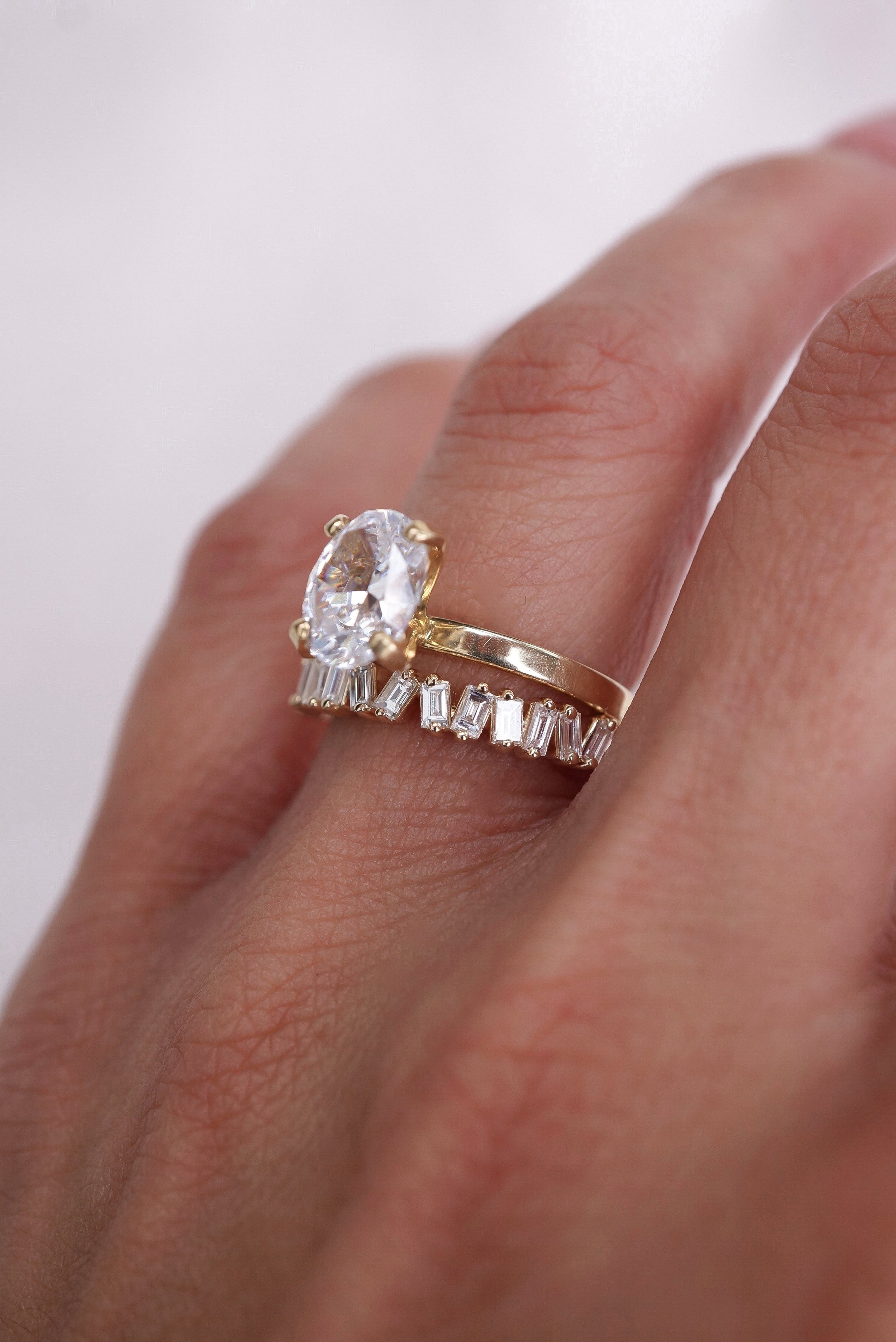 Scattered baguette ring outlet